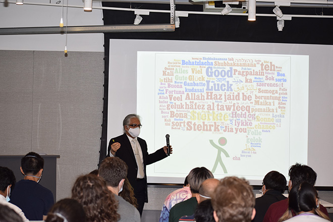 prof. vikram kapila